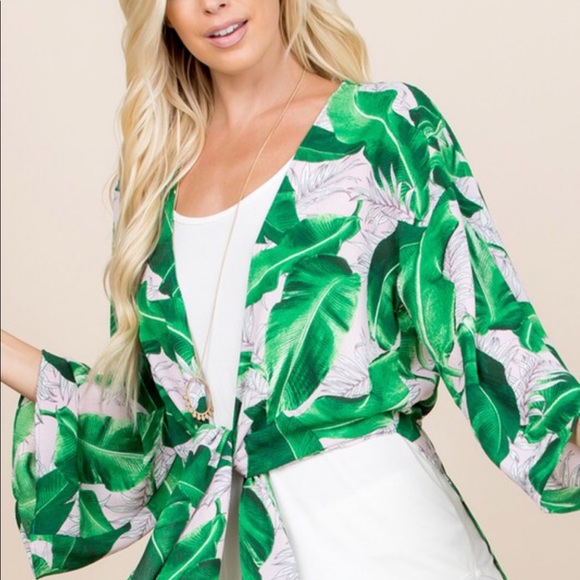 ✴️LAST ONE✴️ SMALL TROPICAL PRINT KIMONO - Picture 10 of 12